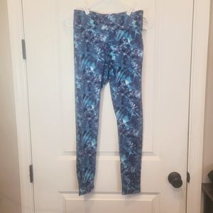 Hi-rise legging XL 14/16 Blue tie-died look. 96% cotton 4% spandex SO